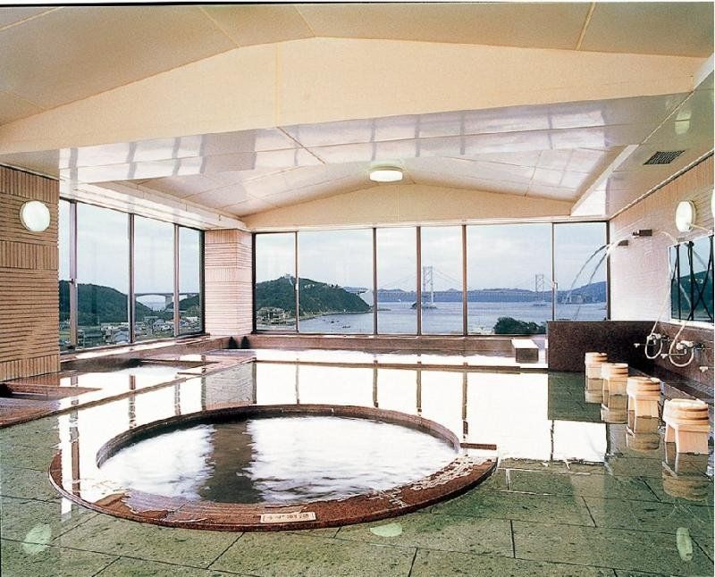 Naruto Grand Hotel Kaigetsu Exteriör bild